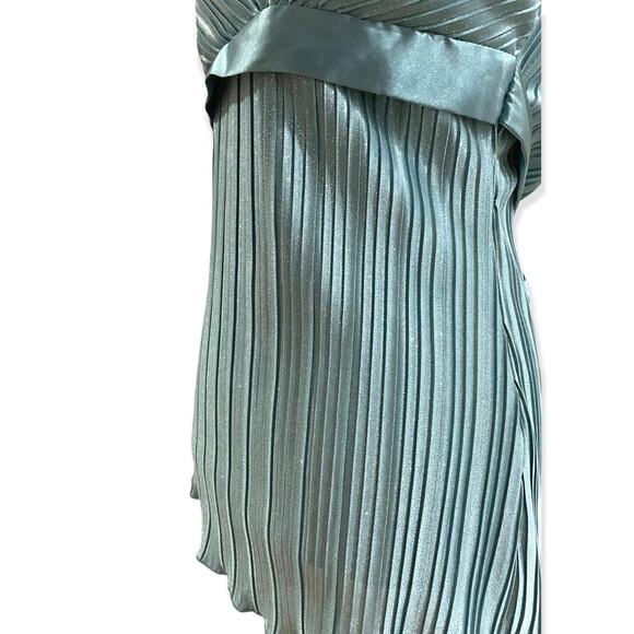 STUDIO Y Teal Sparkle Ribbed Halter Top Size Large - Picture 3 of 4